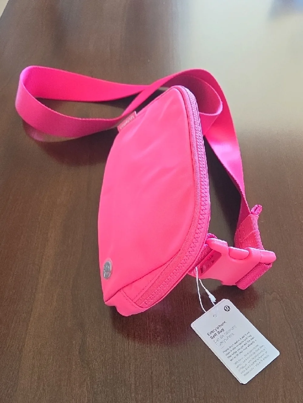 lululemon Pink Everywhere Belt Bag - New With Tags - Picture 3 of 3